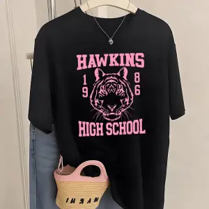 Urban Pop Graphic Kadın Tişört KoleksiyonuKod 5376