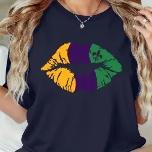 Urban Pop Graphic Kadın Tişört KoleksiyonuKod 5418