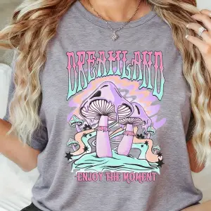 Urban Pop Graphic Kadın Tişört KoleksiyonuKod 5428