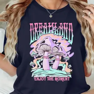 Urban Pop Graphic Kadın Tişört KoleksiyonuKod 5428