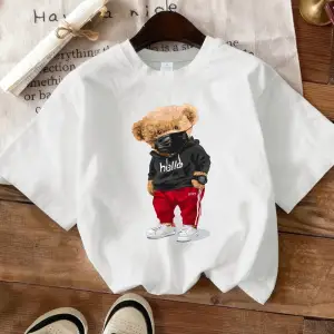 Urban Pop Graphic Kadın Tişört KoleksiyonuKod 5429