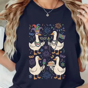 Urban Pop Graphic Kadın Tişört KoleksiyonuKod 5439