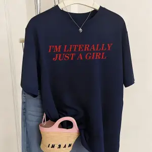 Urban Pop Graphic Kadın Tişört KoleksiyonuKod 5442