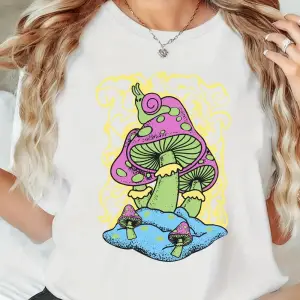 Urban Pop Graphic Kadın Tişört KoleksiyonuKod 5444