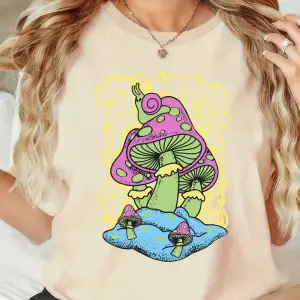 Urban Pop Graphic Kadın Tişört KoleksiyonuKod 5444