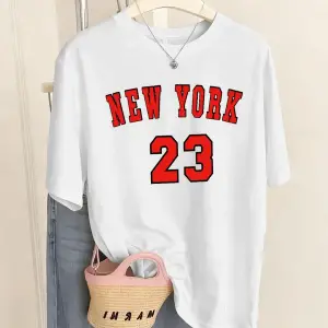 Urban Pop Graphic Kadın Tişört KoleksiyonuKod 5451