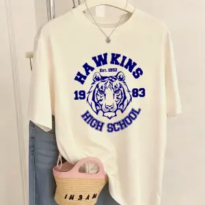 Urban Pop Graphic Kadın Tişört KoleksiyonuKod 5456