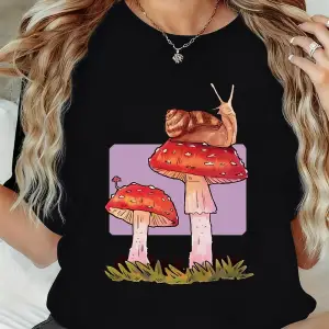 Urban Pop Graphic Kadın Tişört KoleksiyonuKod 5459