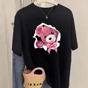 Urban Pop Graphic Kadın Tişört KoleksiyonuKod 5464