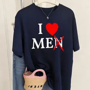 Urban Pop Graphic Kadın Tişört KoleksiyonuKod 5466