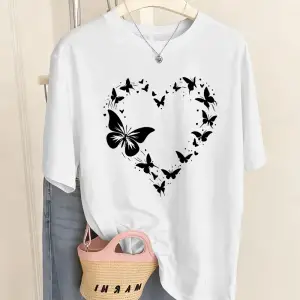 Urban Pop Graphic Kadın Tişört KoleksiyonuKod 5472