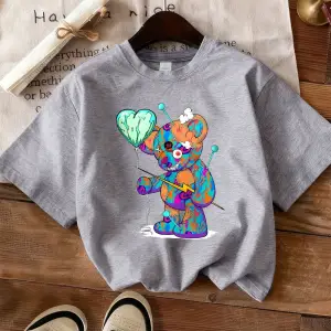 Urban Pop Graphic Kadın Tişört KoleksiyonuKod 5473