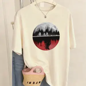 Urban Pop Graphic Kadın Tişört KoleksiyonuKod 5476