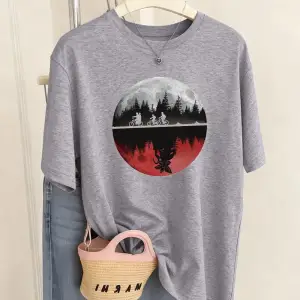 Urban Pop Graphic Kadın Tişört KoleksiyonuKod 5476