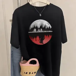 Urban Pop Graphic Kadın Tişört KoleksiyonuKod 5476