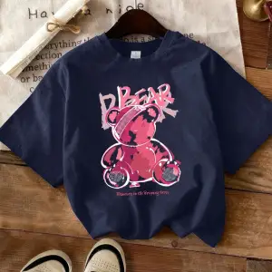 Urban Pop Graphic Kadın Tişört KoleksiyonuKod 5484