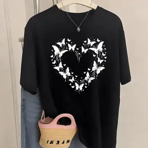 Urban Pop Graphic Kadın Tişört KoleksiyonuKod 5485