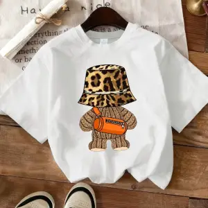 Urban Pop Graphic Kadın Tişört KoleksiyonuKod 5490