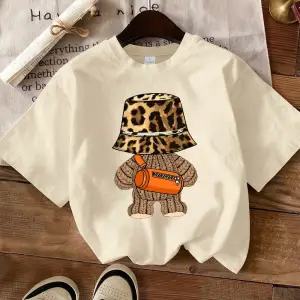 Urban Pop Graphic Kadın Tişört KoleksiyonuKod 5490