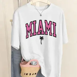 Urban Pop Graphic Kadın Tişört KoleksiyonuKod 5491