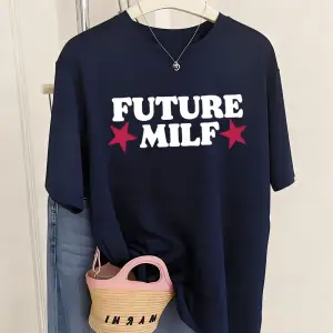 Urban Pop Graphic Kadın Tişört KoleksiyonuKod 5493