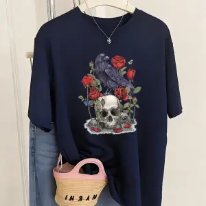 Urban Pop Graphic Kadın Tişört KoleksiyonuKod 5495