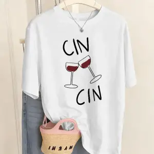 Urban Pop Graphic Kadın Tişört KoleksiyonuKod 5496