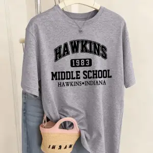 Urban Pop Graphic Kadın Tişört KoleksiyonuKod 5500