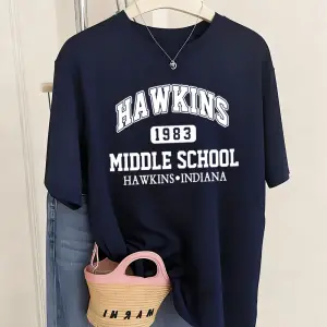 Urban Pop Graphic Kadın Tişört KoleksiyonuKod 5500