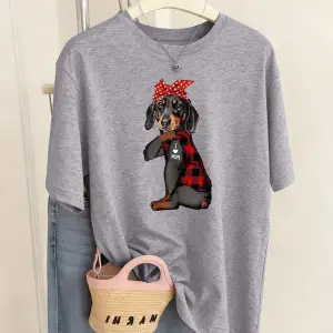 Urban Pop Graphic Kadın Tişört KoleksiyonuKod 5506
