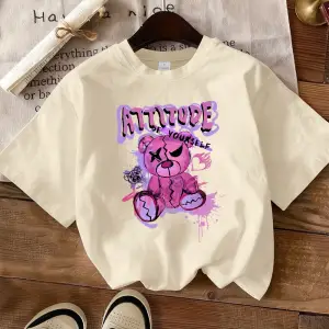 Urban Pop Graphic Kadın Tişört KoleksiyonuKod 5513