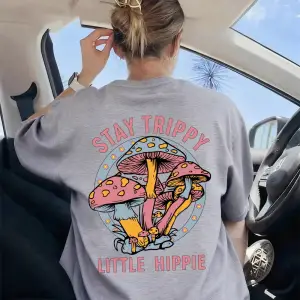 Urban Pop Graphic Kadın Tişört KoleksiyonuKod 5516