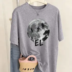 Urban Pop Graphic Kadın Tişört KoleksiyonuKod 5520