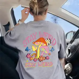 Urban Pop Graphic Kadın Tişört KoleksiyonuKod 5523