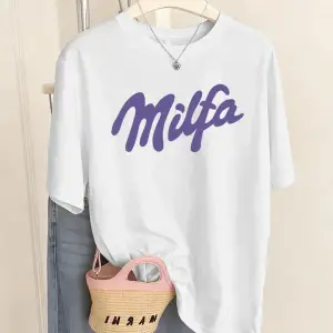 Urban Pop Graphic Kadın Tişört KoleksiyonuKod 5525