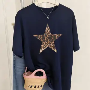 Urban Pop Graphic Kadın Tişört KoleksiyonuKod 5533