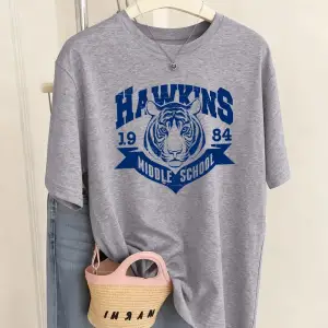 Urban Pop Graphic Kadın Tişört KoleksiyonuKod 5534