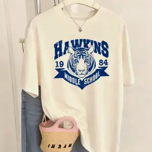 Urban Pop Graphic Kadın Tişört KoleksiyonuKod 5534