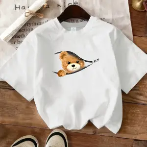 Urban Pop Graphic Kadın Tişört KoleksiyonuKod 5538