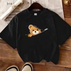 Urban Pop Graphic Kadın Tişört KoleksiyonuKod 5538