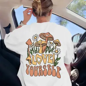 Urban Pop Graphic Kadın Tişört KoleksiyonuKod 5539