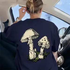 Urban Pop Graphic Kadın Tişört KoleksiyonuKod 5550