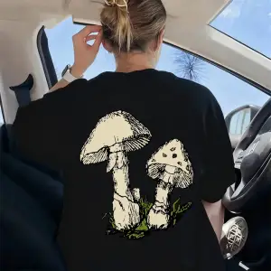 Urban Pop Graphic Kadın Tişört KoleksiyonuKod 5550