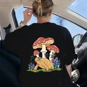 Urban Pop Graphic Kadın Tişört KoleksiyonuKod 5554