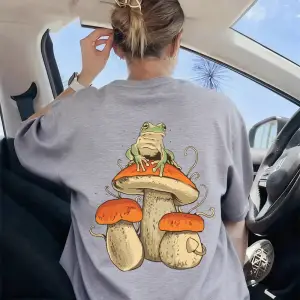 Urban Pop Graphic Kadın Tişört KoleksiyonuKod 5557