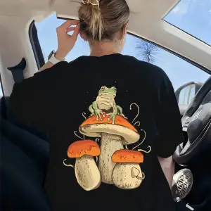 Urban Pop Graphic Kadın Tişört KoleksiyonuKod 5557