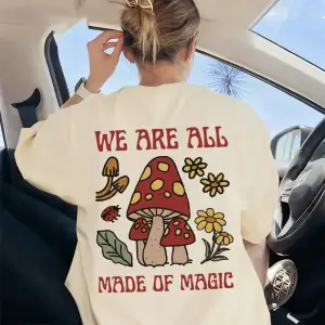 Urban Pop Graphic Kadın Tişört KoleksiyonuKod 5558