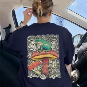 Urban Pop Graphic Kadın Tişört KoleksiyonuKod 5559