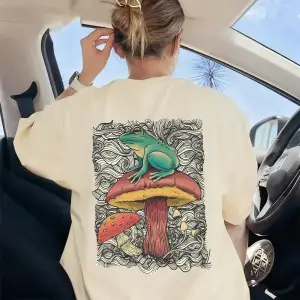 Urban Pop Graphic Kadın Tişört KoleksiyonuKod 5559