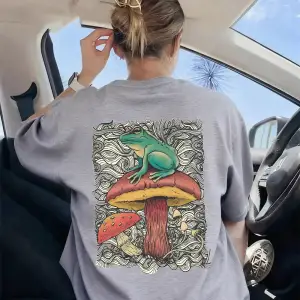 Urban Pop Graphic Kadın Tişört KoleksiyonuKod 5559